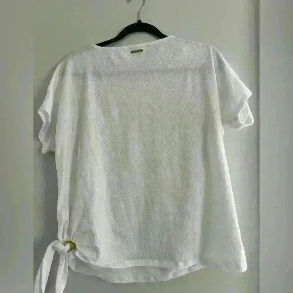 Michael Kors white top with tie - Picture 5 of 5
